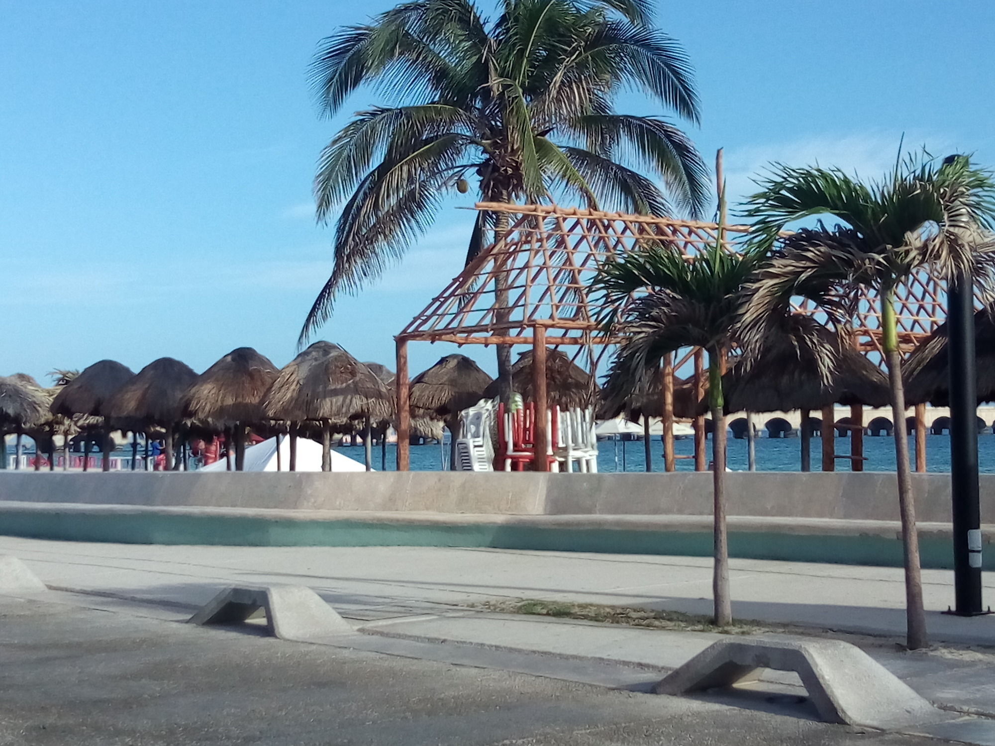 Playa Linda Hotel Progreso  Extérieur photo